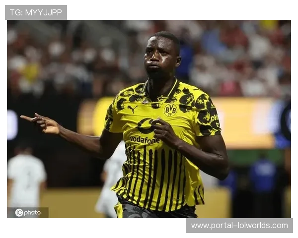 多特蒙德3-1击败霍芬海姆，吉拉西梅开二度